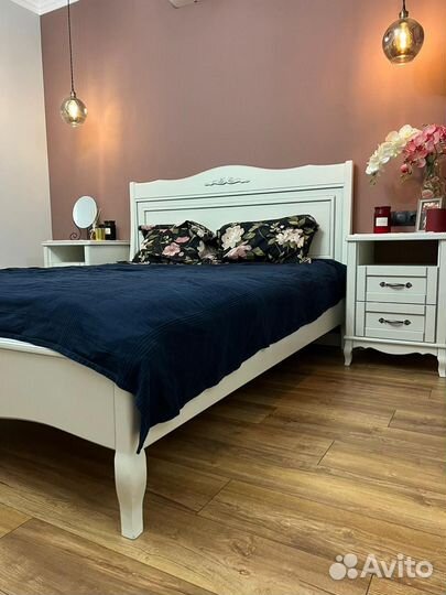 Тумба прикроватная массив Бука 