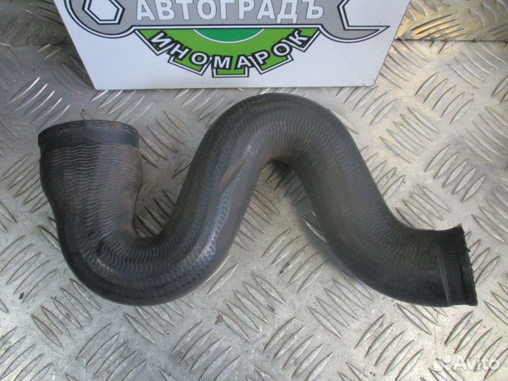 Патрубок интеркулера Volkswagen Passat B5 1.9 AFN