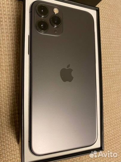 iPhone 11 Pro, 256 ГБ