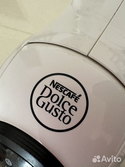Кофеварка Nescafe dolce gusto