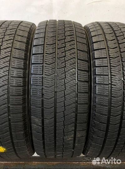 Bridgestone Blizzak VRX 185/55 R16 100Z