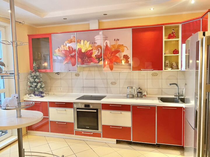 3-к. квартира, 92,5 м², 12/17 эт.