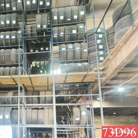 Goodyear UltraGrip+ SUV 235/60 R18 107L