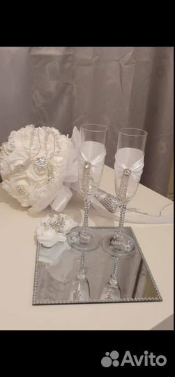 Свадебные аксессуары. Свадебный набор. Букет