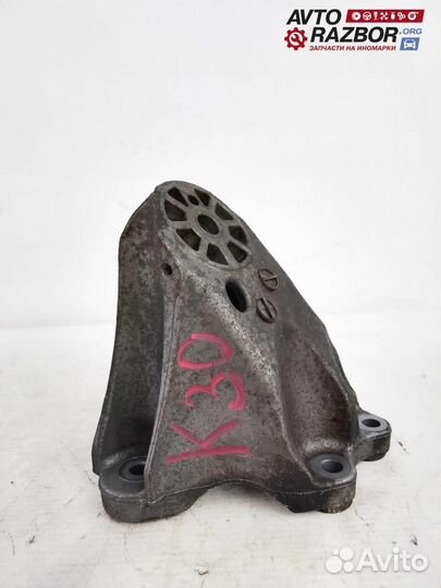 Кронштейн двигателя фольксваген туарег 2002-2010