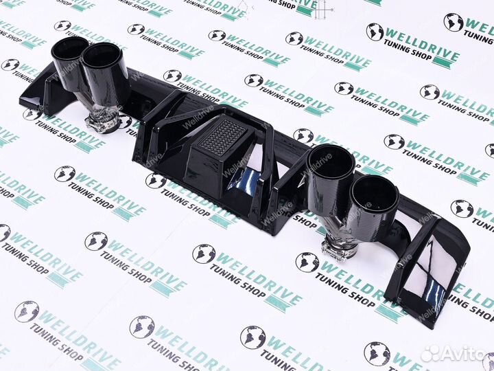 Диффузор BMW M3 G80 M4 G82 G83 LED стоп насадки