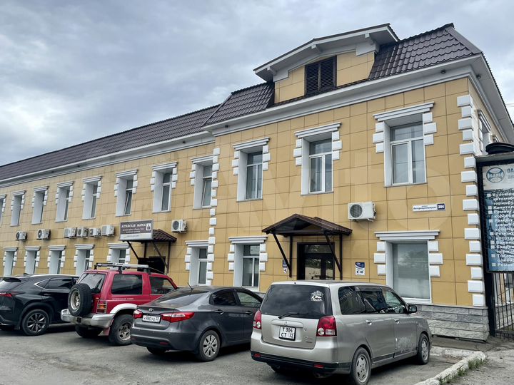 Аренда офиса, 2-й этаж, 28.4 м²; 16м²