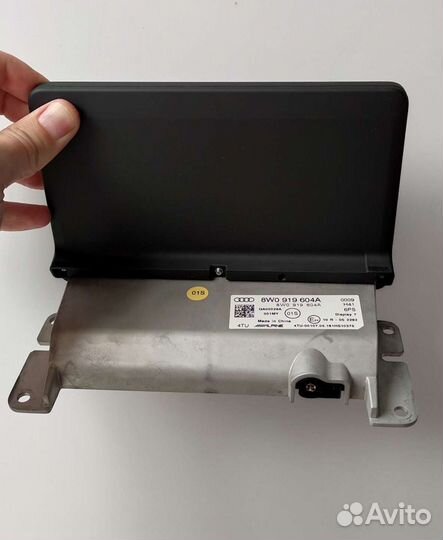 Дисплей мультимедиа MMI на Audi A4/A5 B9 (новый)