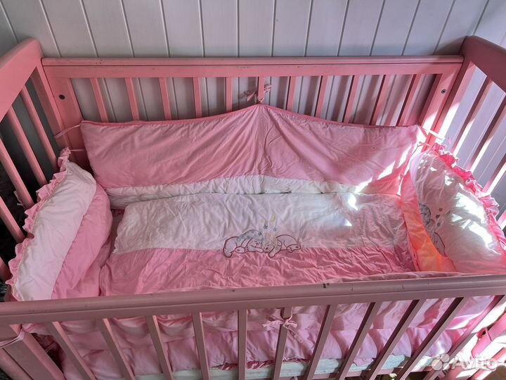 Детская кроватка