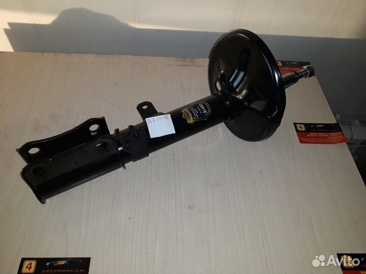 Амортизатор задний правый Toyota Camry 1991-2001