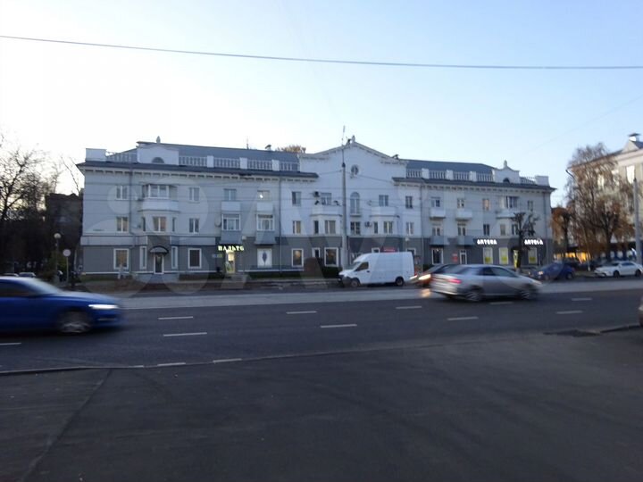 Помещение в центре города, 84.2 м²