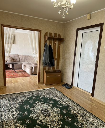 2-к. квартира, 58 м², 9/9 эт.