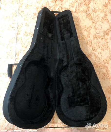 Продам классическую гитару yamaha CX40 + полужёстк