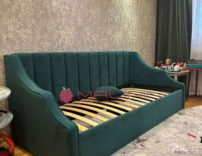 Детская кровать для девочки