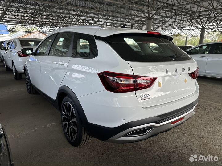 LADA Vesta 1.8 CVT, 2024