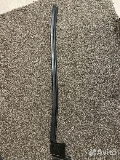 Молдинг двери passat cc