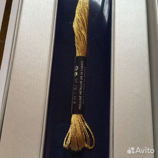 Коллекционный набор для вышивания (270 лет DMC)