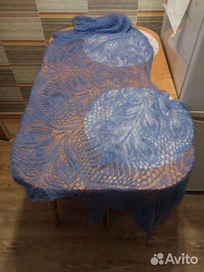 Шаль ручной работы