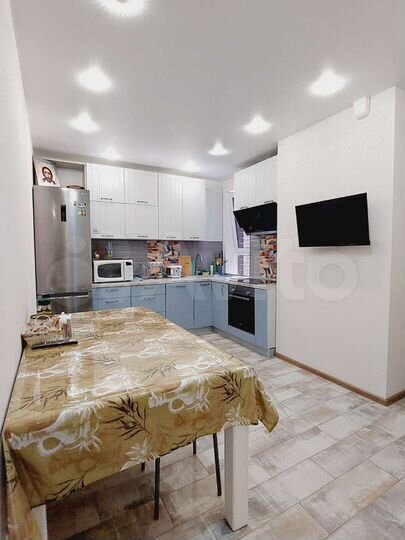 2-к. квартира, 60 м², 11/15 эт.
