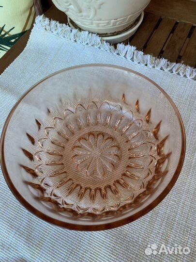 Салатницы, ваза цветное стекло