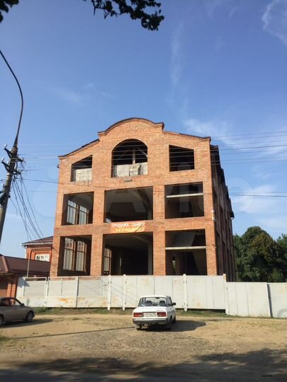 Здание, 1470 м²