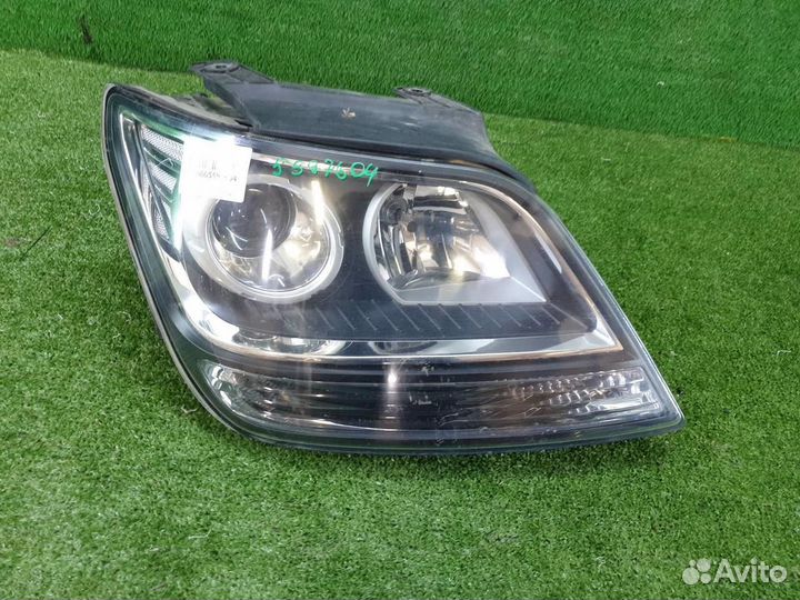 Фара правая Kia Mohave
