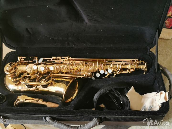 Саксофон альт Vibra