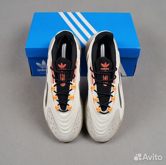 Кроссовки Adidas Ozelia