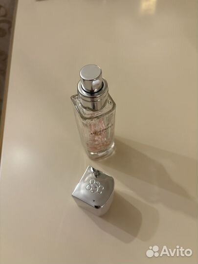 База под макияж Guerlain Meteorites