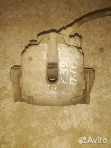 Правый передний Суппорт Bmw e39 Бмв