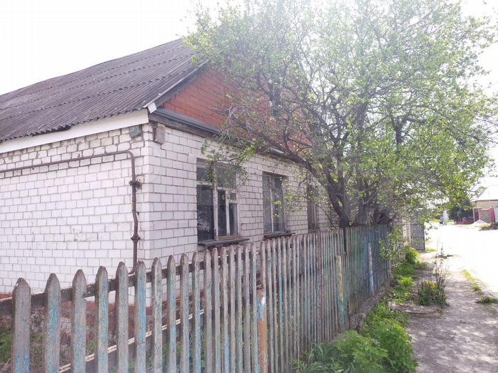 Дом 173 м² на участке 4,5 сот.