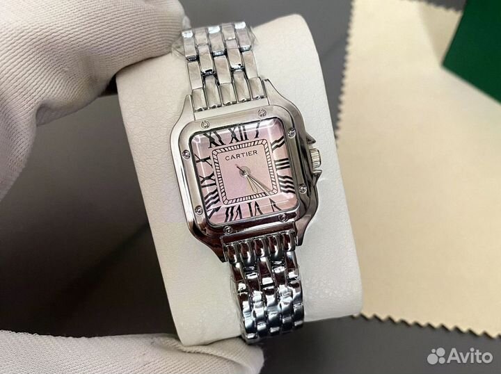 Часы женские Cartier новинка