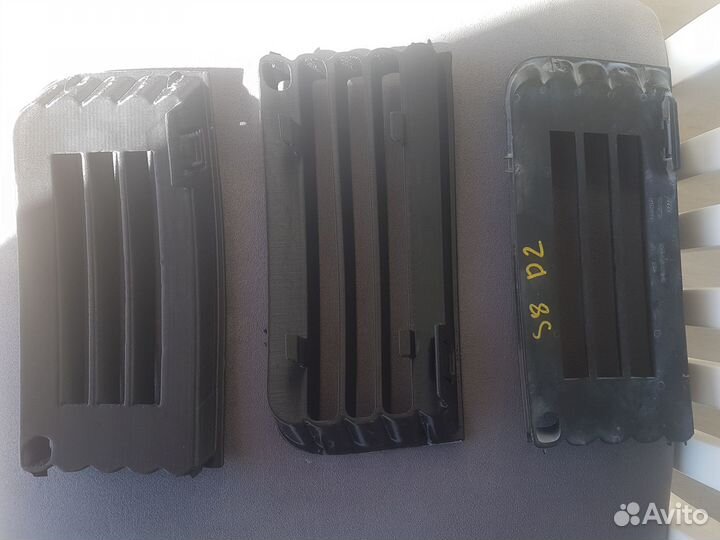 Решетки птф Audi S8 D2 (раздельные)