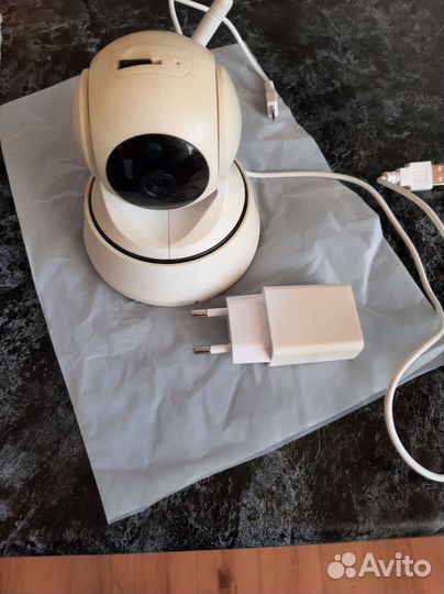 Камера видеонаблюдения купольная