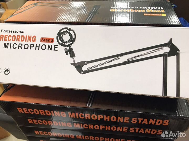 Микрофонная стойка + паук комплект новая