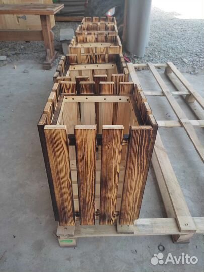 Деревянные кашпо цветник вазон