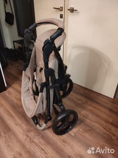 Прогулочная коляска Babyton Trio