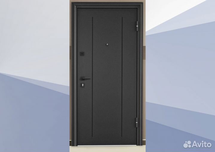 Входная дверь в квартиру металлическая