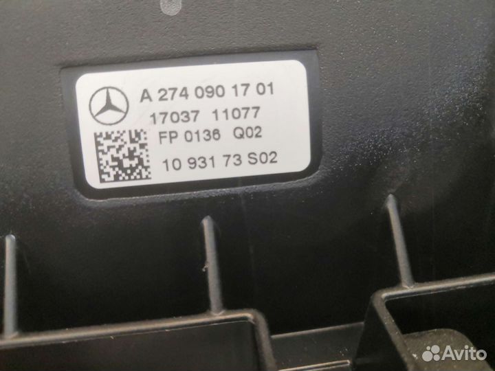 Корпус воздушного фильтра мерседес W213