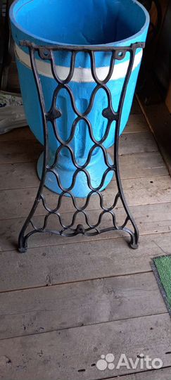 Чугунная станина боковушки