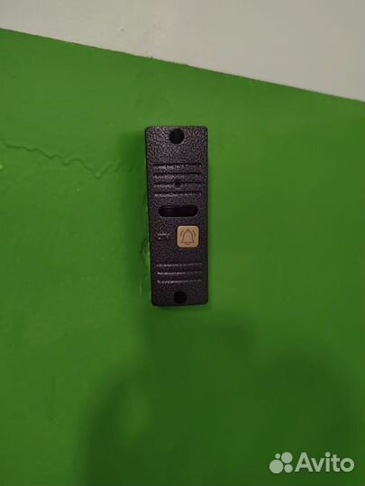 Комплект Видеодомофон + Вызывная панель