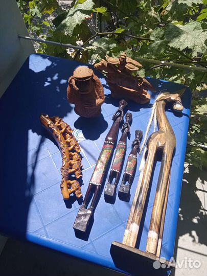 Статуэтки из разных стран мира