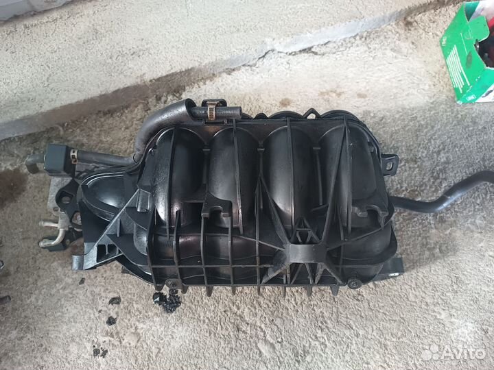 Коллектор впускной toyota 2AZ