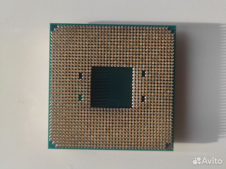 Процессор AMD 200GE сокет AM4
