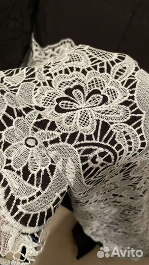 Батист с вышивкой 3м