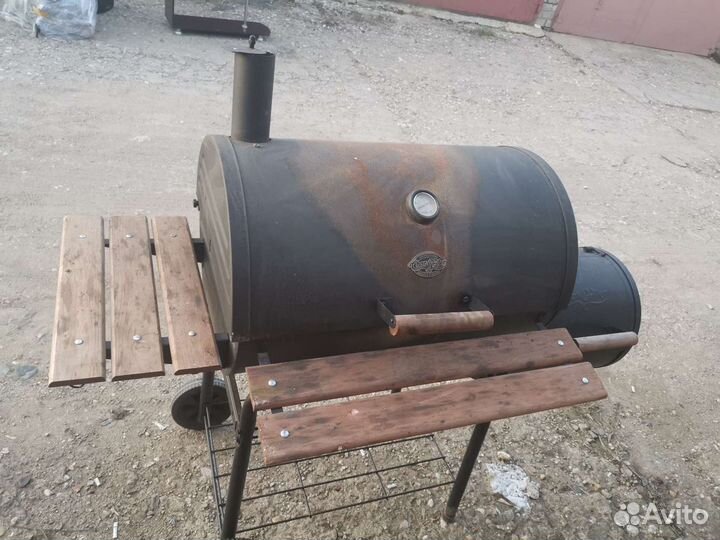 Гриль-барбекю Char Griller
