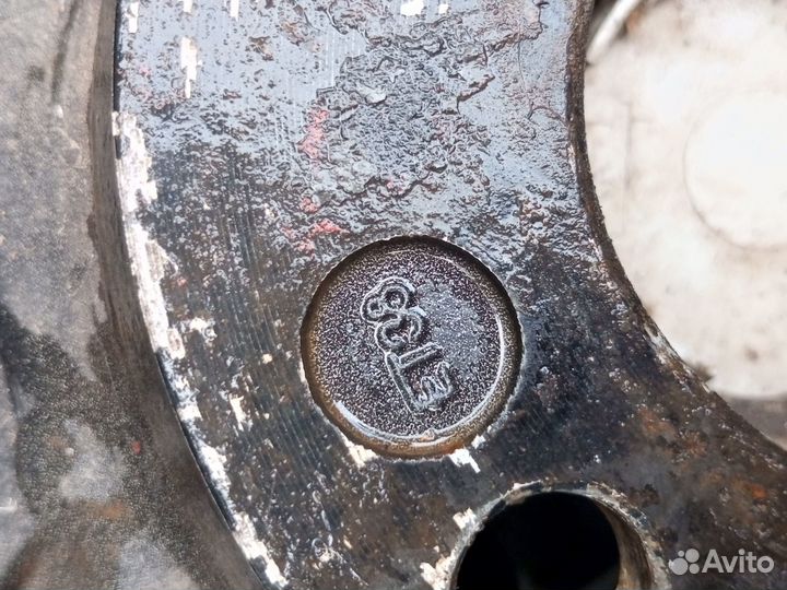 Литые диски, стояли на Волге газ 3102,радиус 15