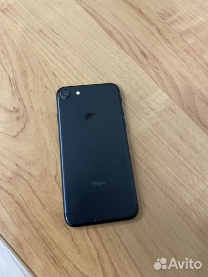iPhone 7, 128 ГБ