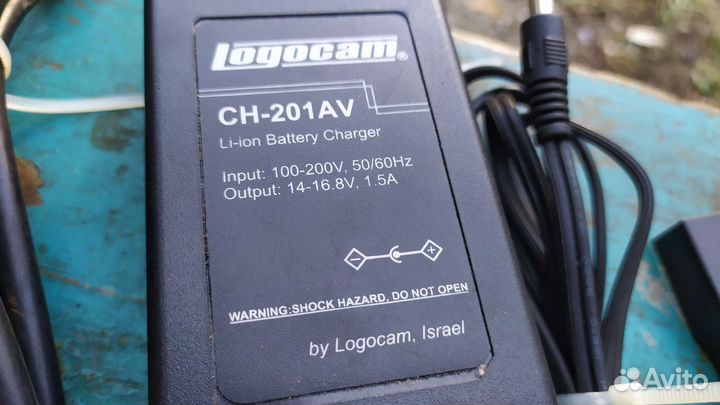 Зарядка/блок питания logocam CH-201AV
