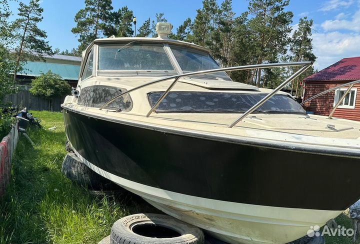 Катер ямаха